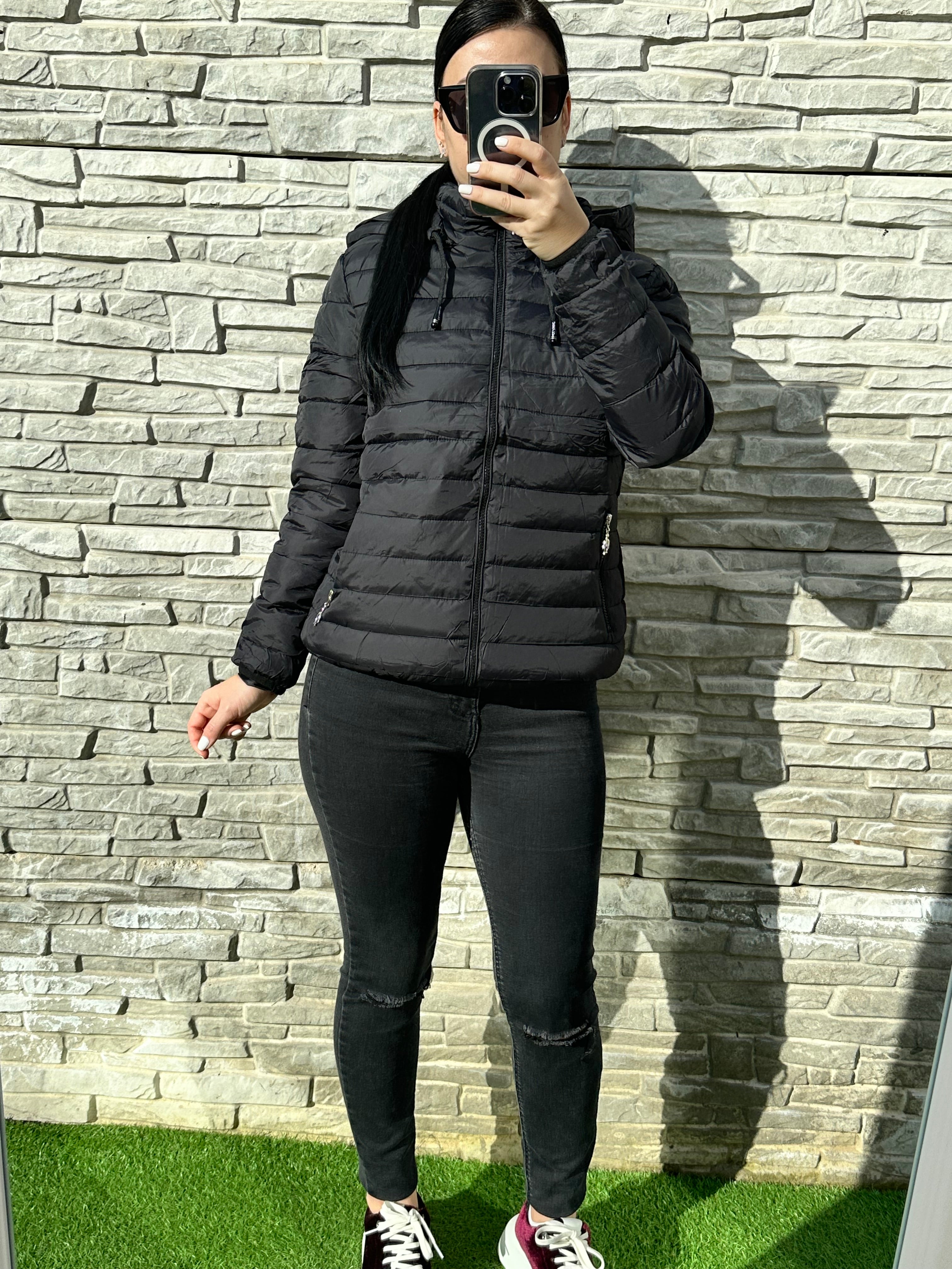 Geaca din Fas Mya